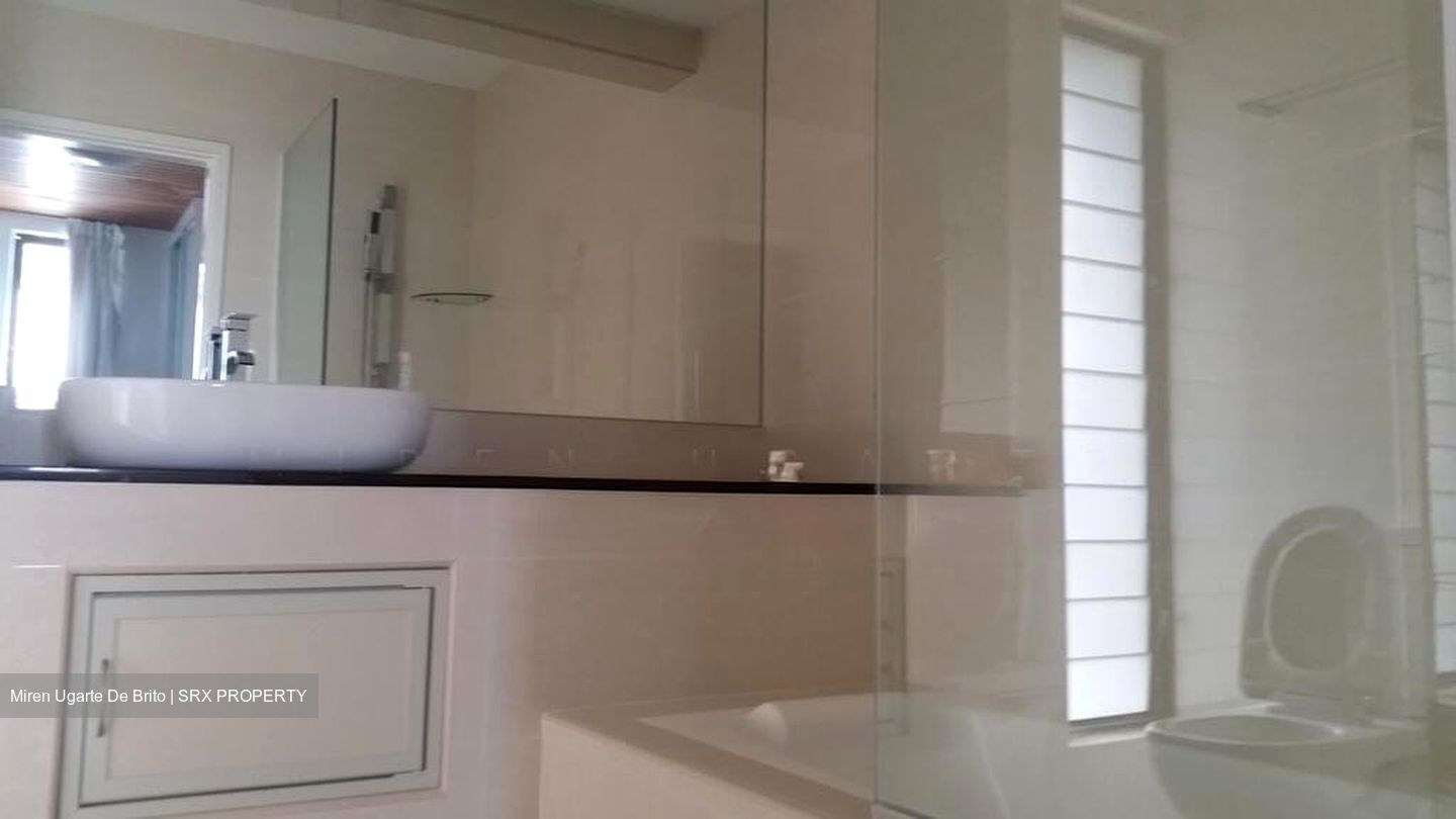Villa Delle Rose (D10), Condominium #590892891